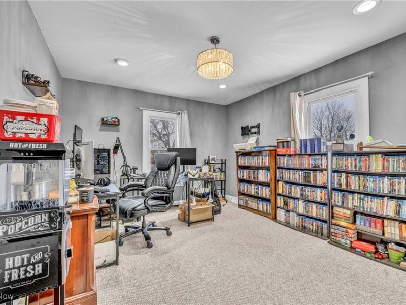 30 E Jay Street, Newton Falls, OH 44444 Photo 22