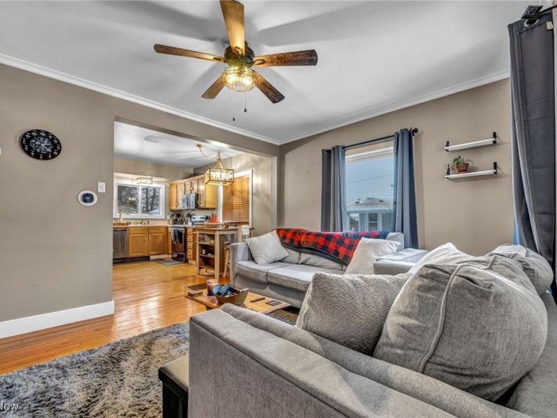 30 E Jay Street, Newton Falls, OH 44444 Photo 5