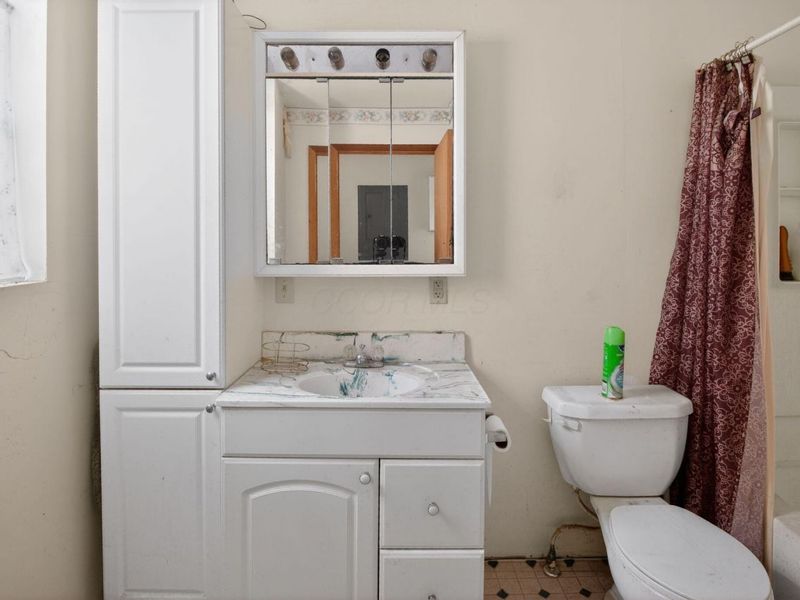 299 N High Street, Chillicothe, OH 45601 Photo 16