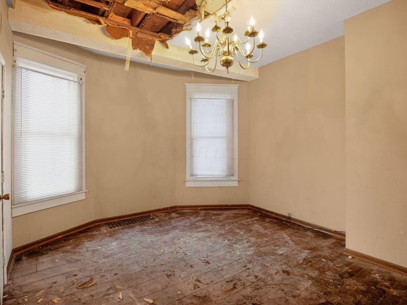 299 N High Street, Chillicothe, OH 45601 Photo 7