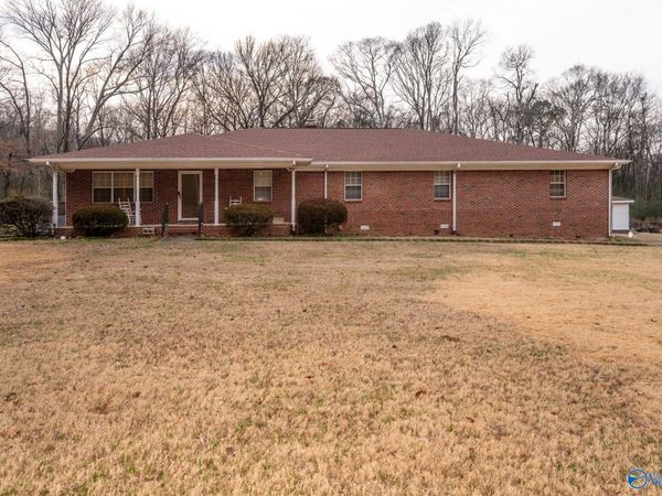 500 Tumpkins Lane, Huntsville, AL 35811