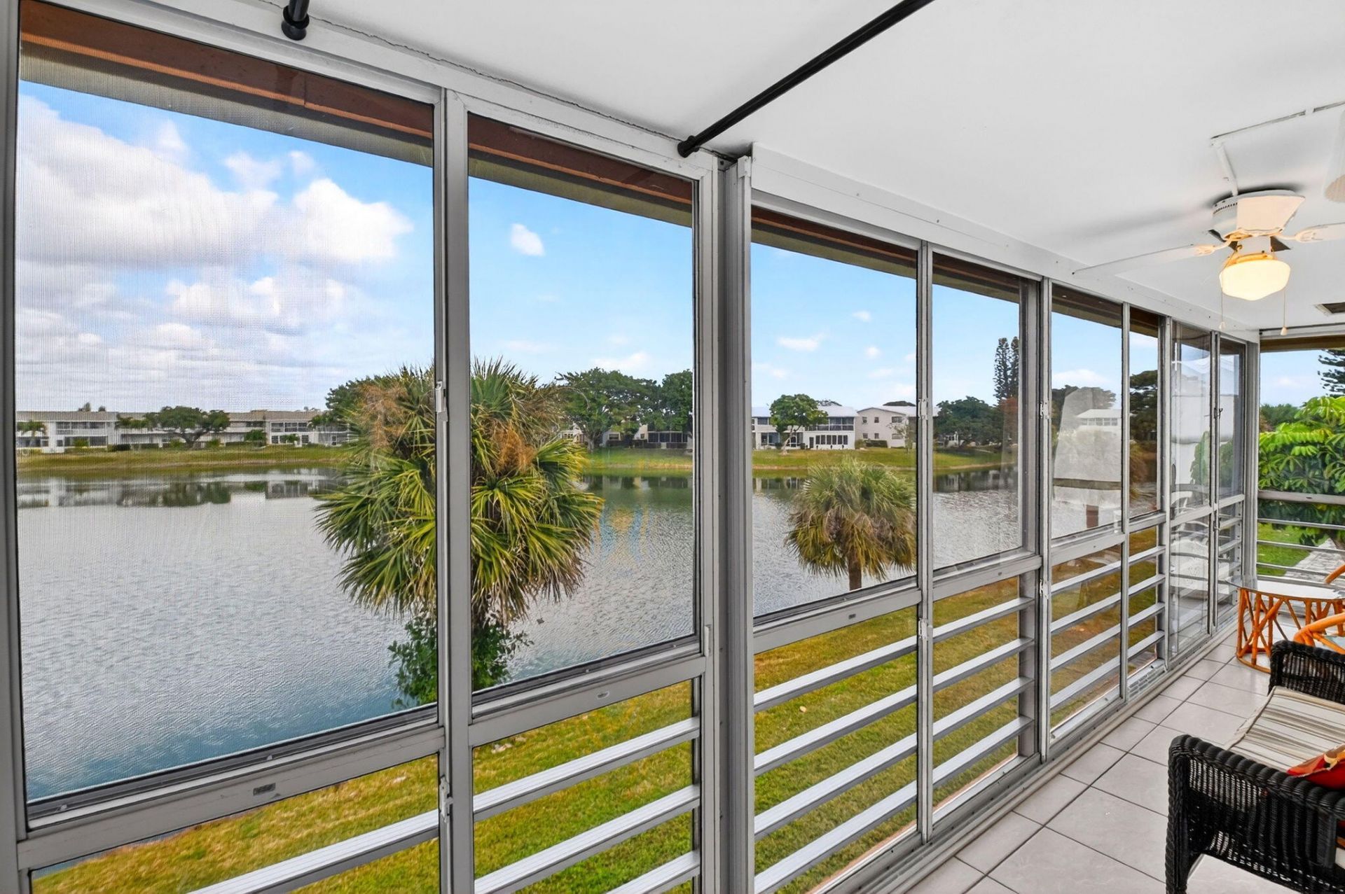 209 Somerset K, West Palm Beach, FL 33417 Photo