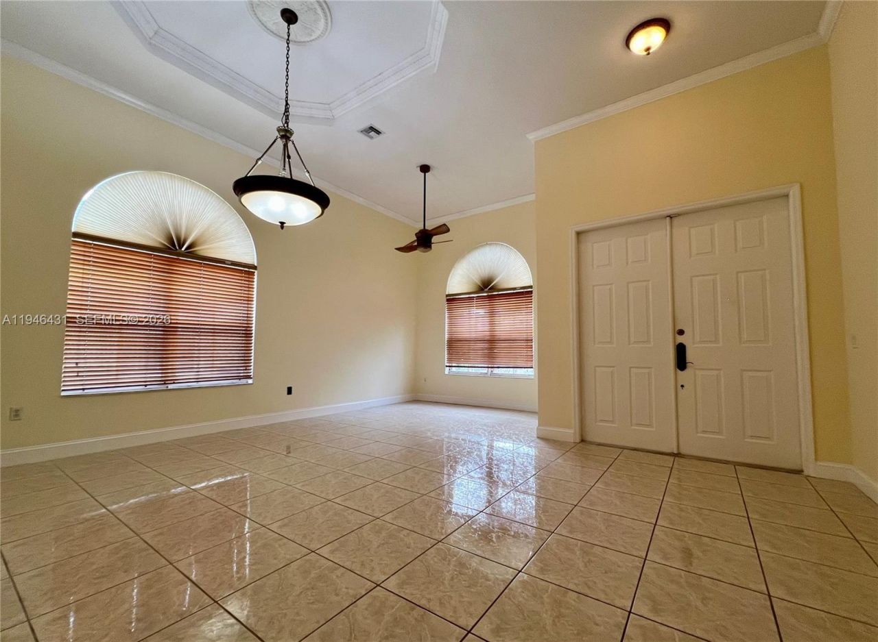 9047 SW 161st Ter, Unit 9047, Palmetto Bay, FL 33157 Photo