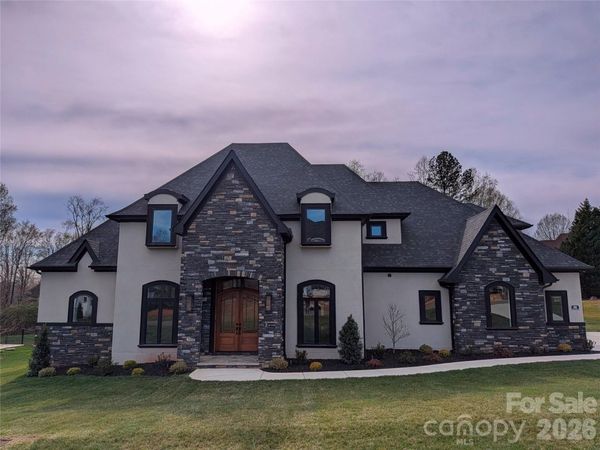 110 Hunts Landing Drive, Mooresville, NC 28117