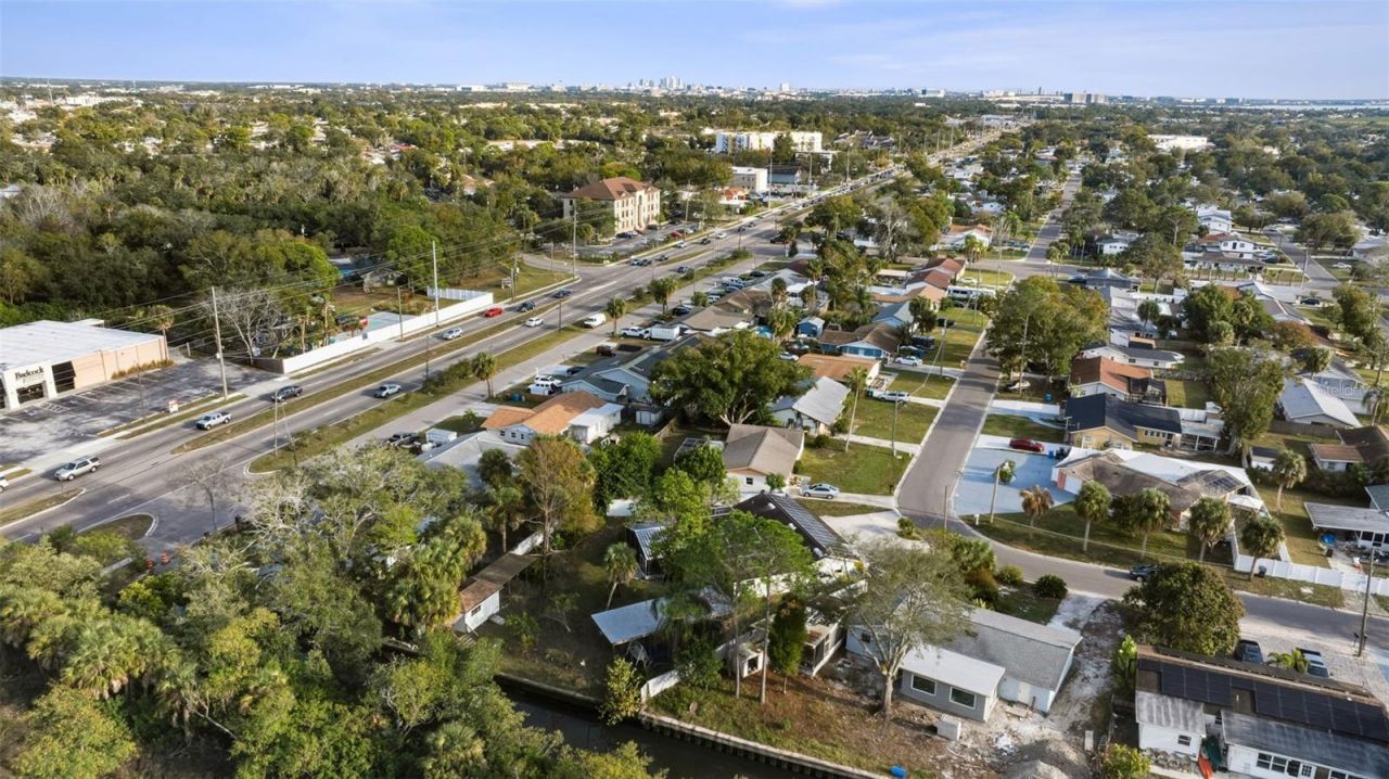 5017 Stolls Avenue, Tampa, FL 33615 Photo