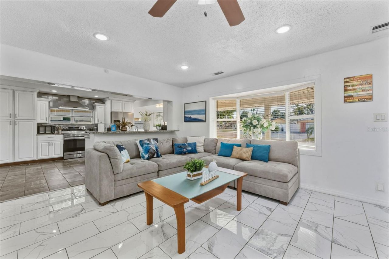 5017 Stolls Avenue, Tampa, FL 33615 Photo