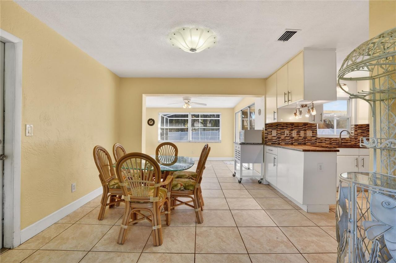2962 8th Avenue Sw, Largo, FL 33770 Photo