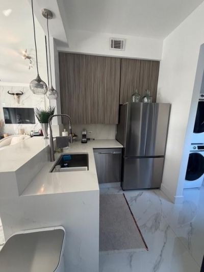 2421 Lake Pancoast Dr, Unit EG, Miami Beach, FL 33140 Photo