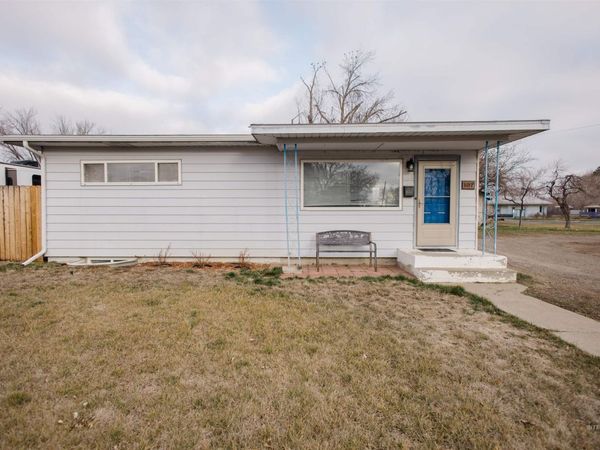 107 Baker Dr., Mountain Home, ID 83647