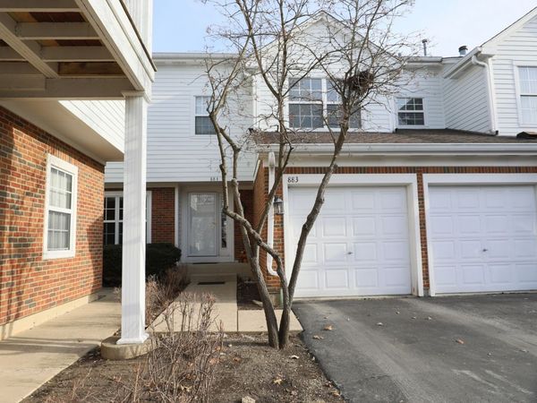 883 Sparta Court, Vernon Hills, IL 60061