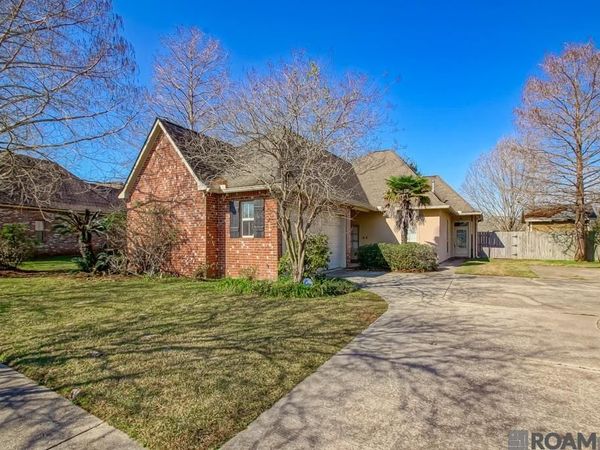 2039 Cypress Cove Ave, Zachary, LA 70791