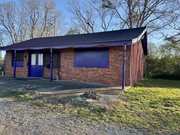 1702 8th Ave S, Columbus, MS 39701