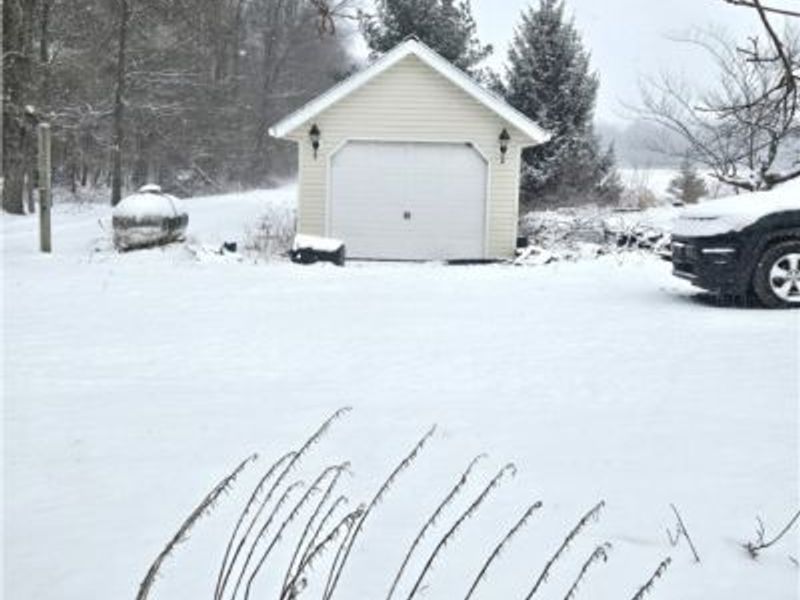 412 Lattimer Road W, Shiloh, OH 44878 Photo 3