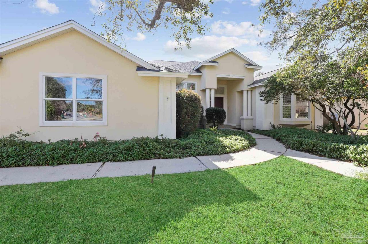 279 Plantation Hill Rd, Gulf Breeze, FL 32561 Main Photo