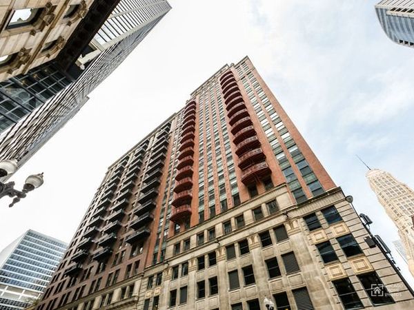 208 W Washington Street, Unit 1407, Chicago, IL 60606