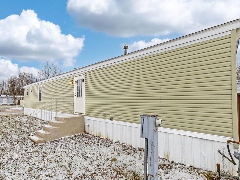 8764 National Road SW, Unit 106, Etna, OH 43062 Photo 26