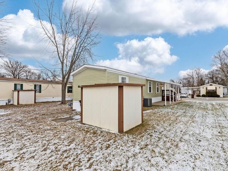 8764 National Road SW, Unit 106, Etna, OH 43062 Photo 27