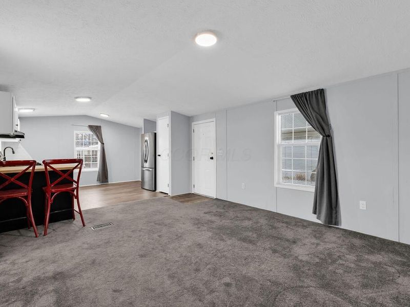 8764 National Road SW, Unit 106, Etna, OH 43062 Photo 7