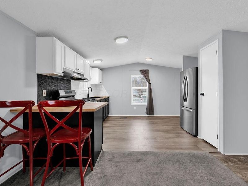 8764 National Road SW, Unit 106, Etna, OH 43062 Photo 8