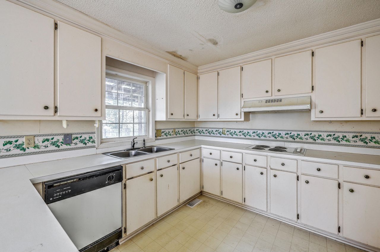 131 S Cove Drive Photo 10