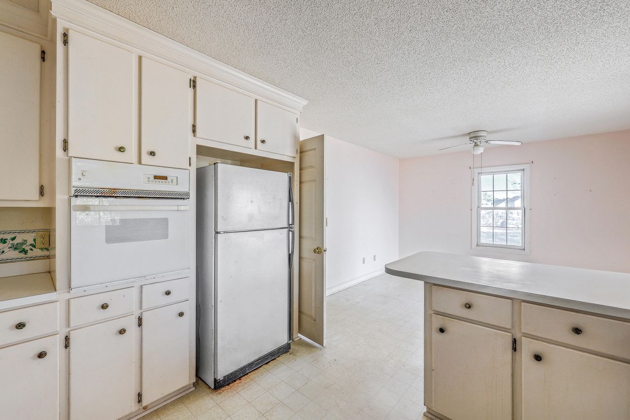 131 S Cove Drive Photo 12