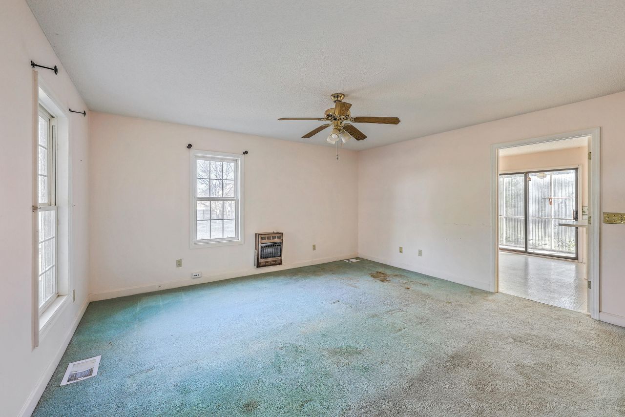 131 S Cove Drive Photo 13