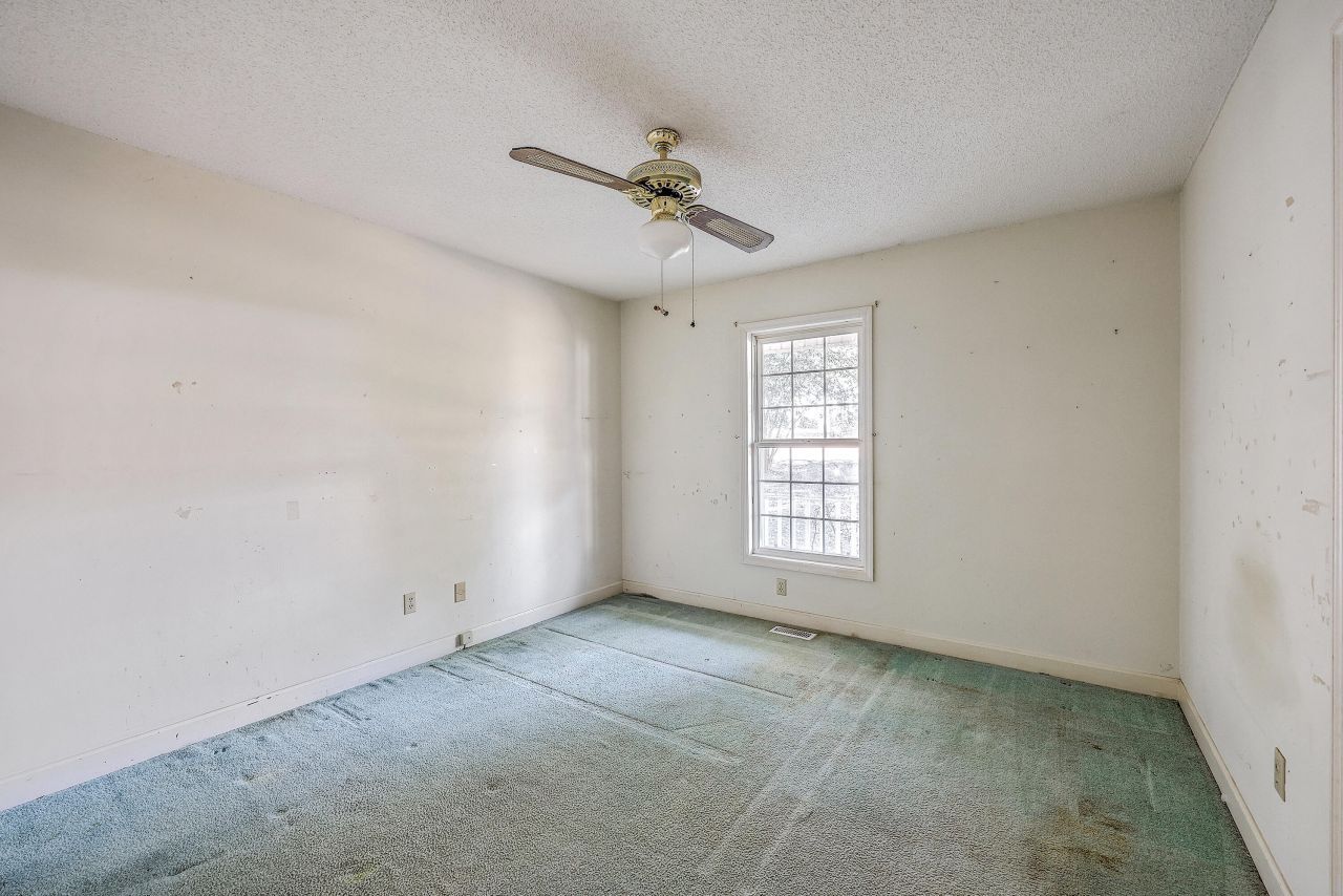 131 S Cove Drive Photo 14