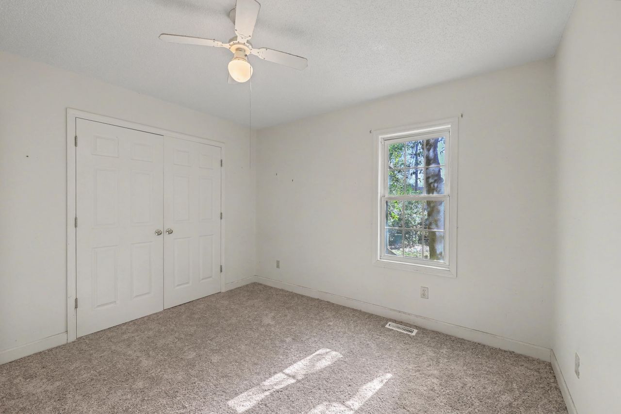 131 S Cove Drive Photo 19