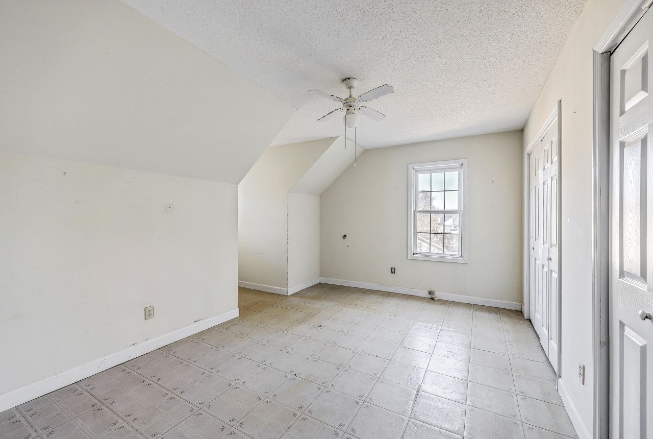 131 S Cove Drive Photo 21