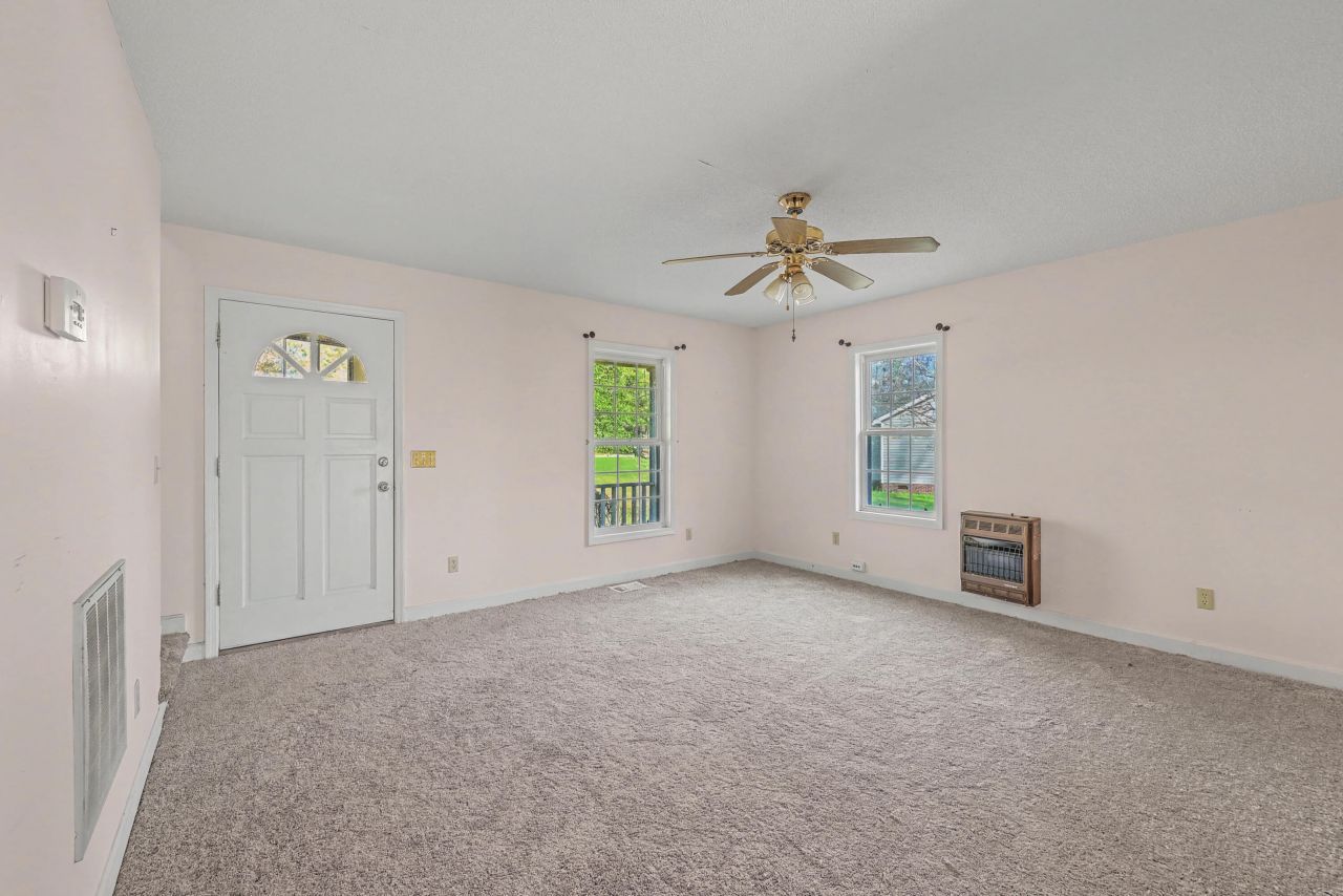 131 S Cove Drive Photo 6