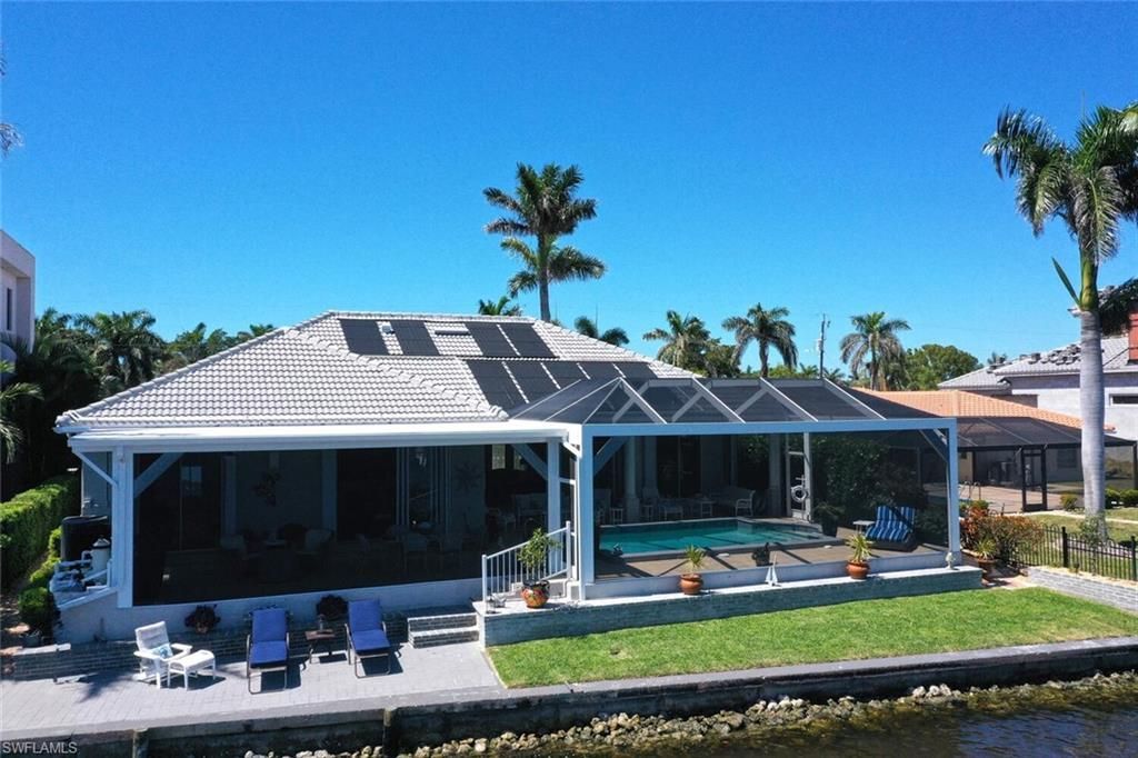 5727 Riverside Dr, Cape Coral, FL 33904 Photo