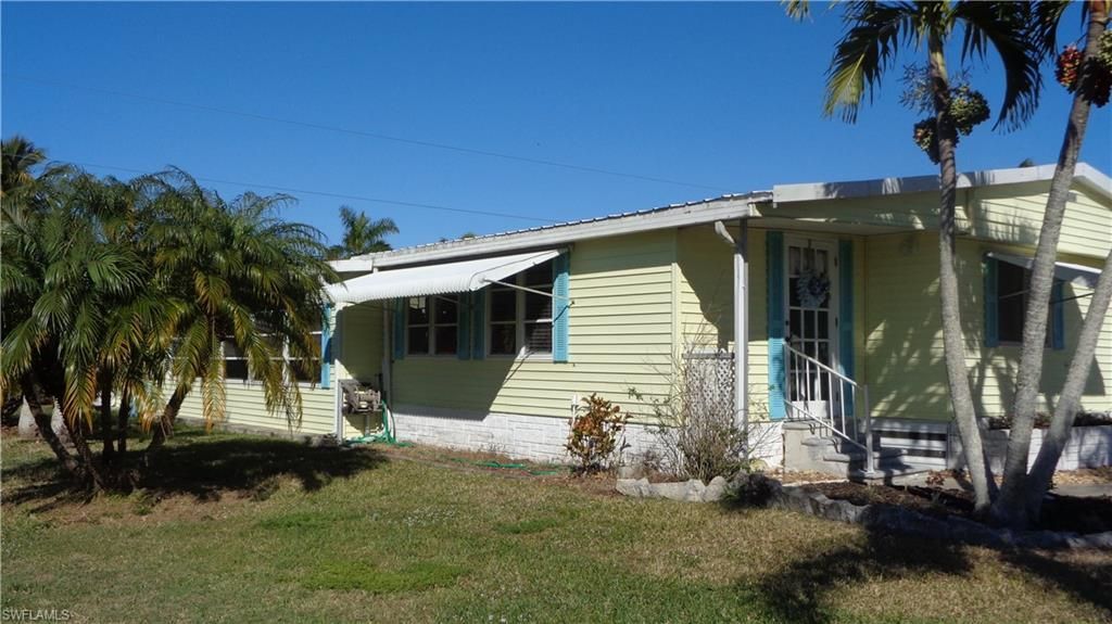 7696 Helen Rd, Bokeelia, FL 33922 Photo