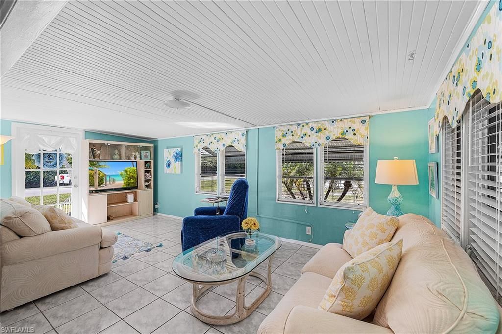 7696 Helen Rd, Bokeelia, FL 33922 Photo