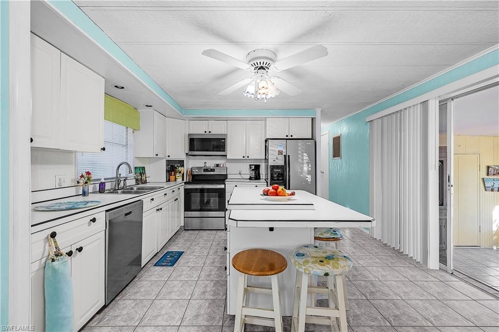 7696 Helen Rd, Bokeelia, FL 33922 Photo