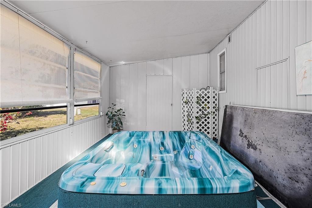 7696 Helen Rd, Bokeelia, FL 33922 Photo