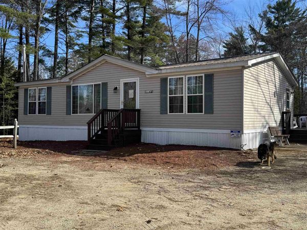 16 Hodsdon Shore Road, Ossipee, NH 03814