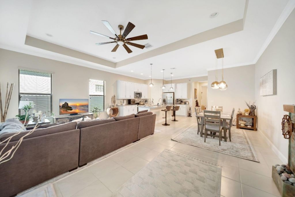 3824 NW 89th Way, Coral Springs, FL 33065 Photo