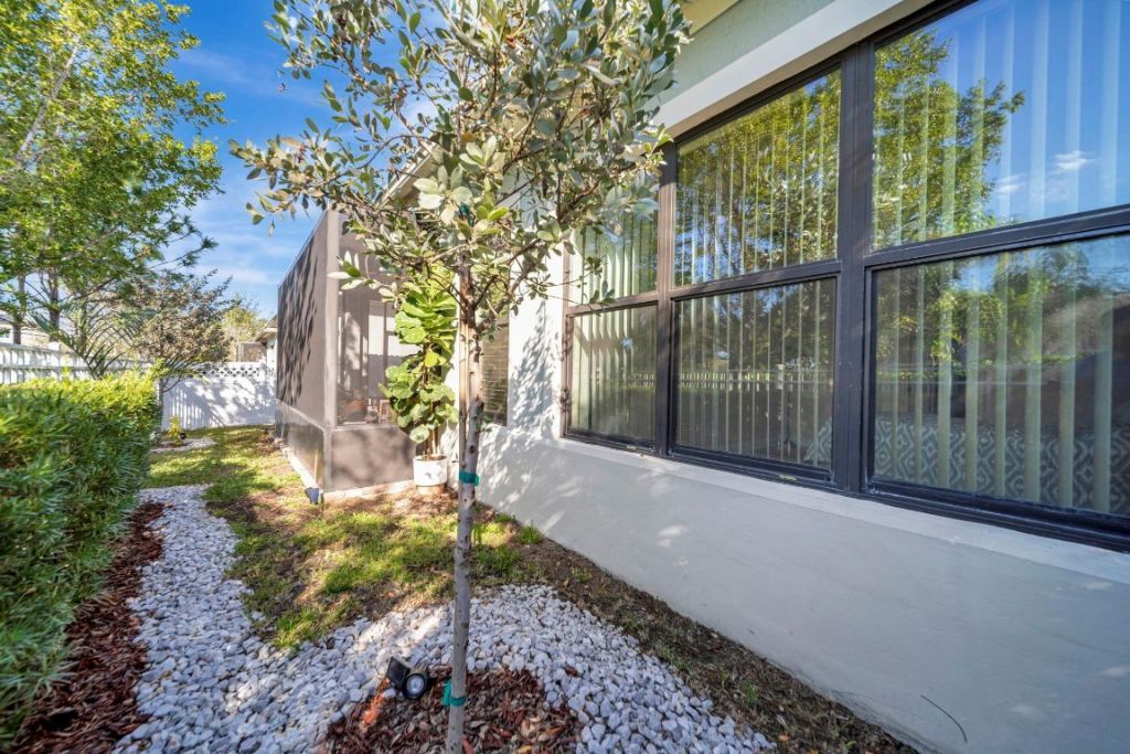 3824 NW 89th Way, Coral Springs, FL 33065 Photo