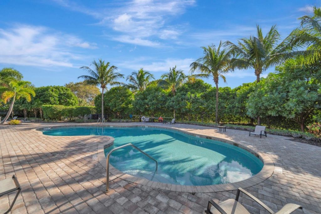 3824 NW 89th Way, Coral Springs, FL 33065 Photo