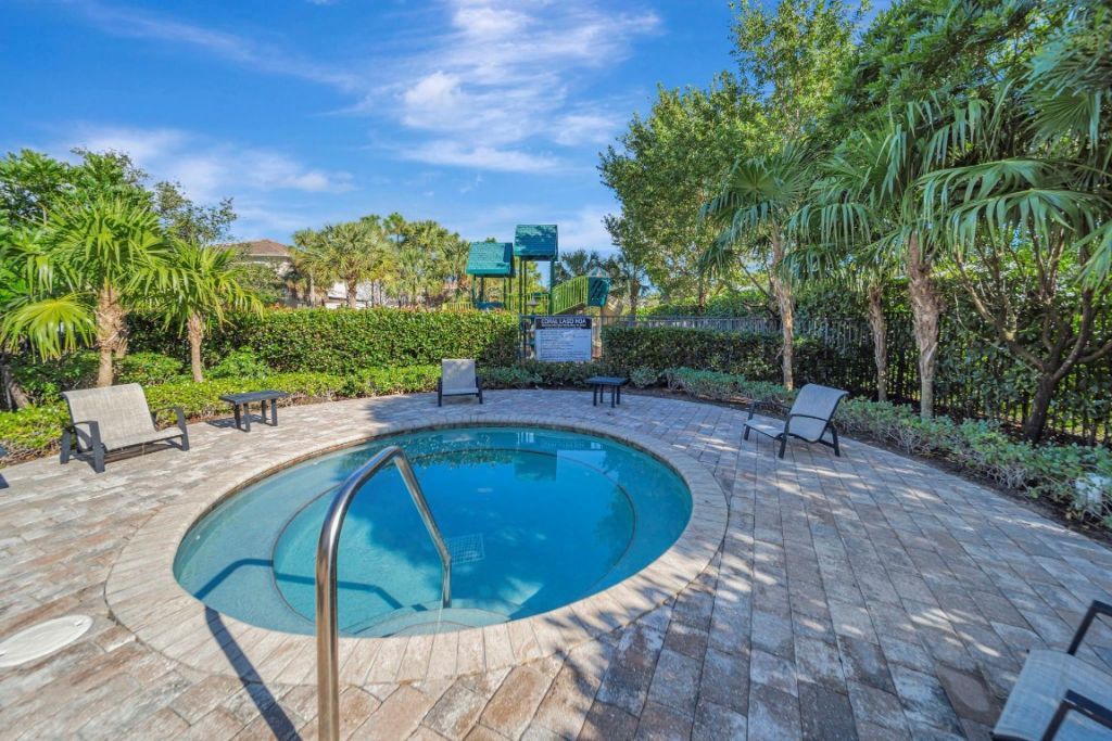 3824 NW 89th Way, Coral Springs, FL 33065 Photo