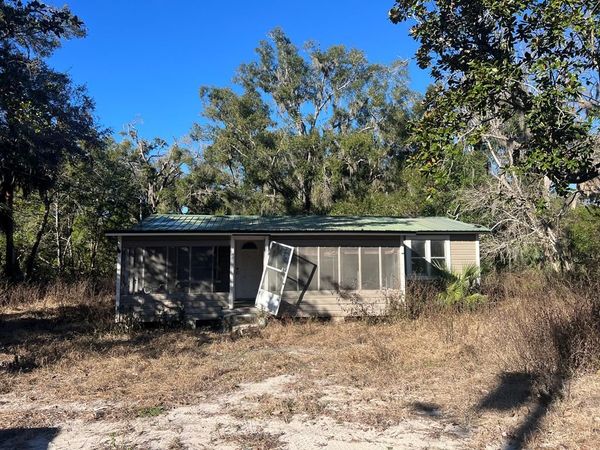 360 SE 289th St, Cross City, FL 32628