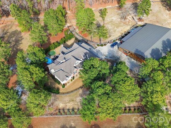 164 Saddle Ridge, West End, NC 27376