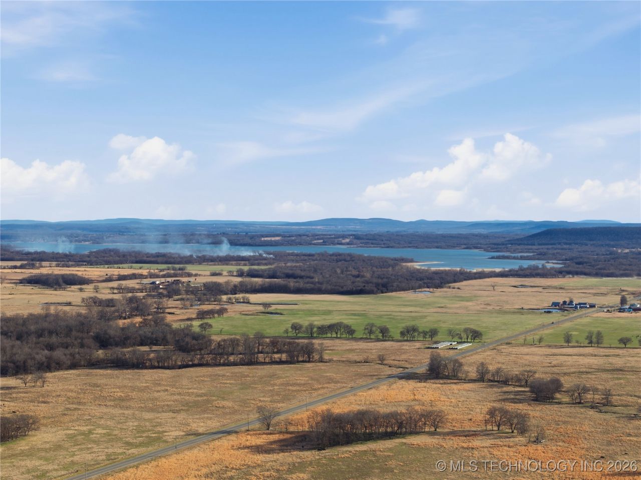 424603 E 1104 Road, Checotah, OK 74426 Main Photo