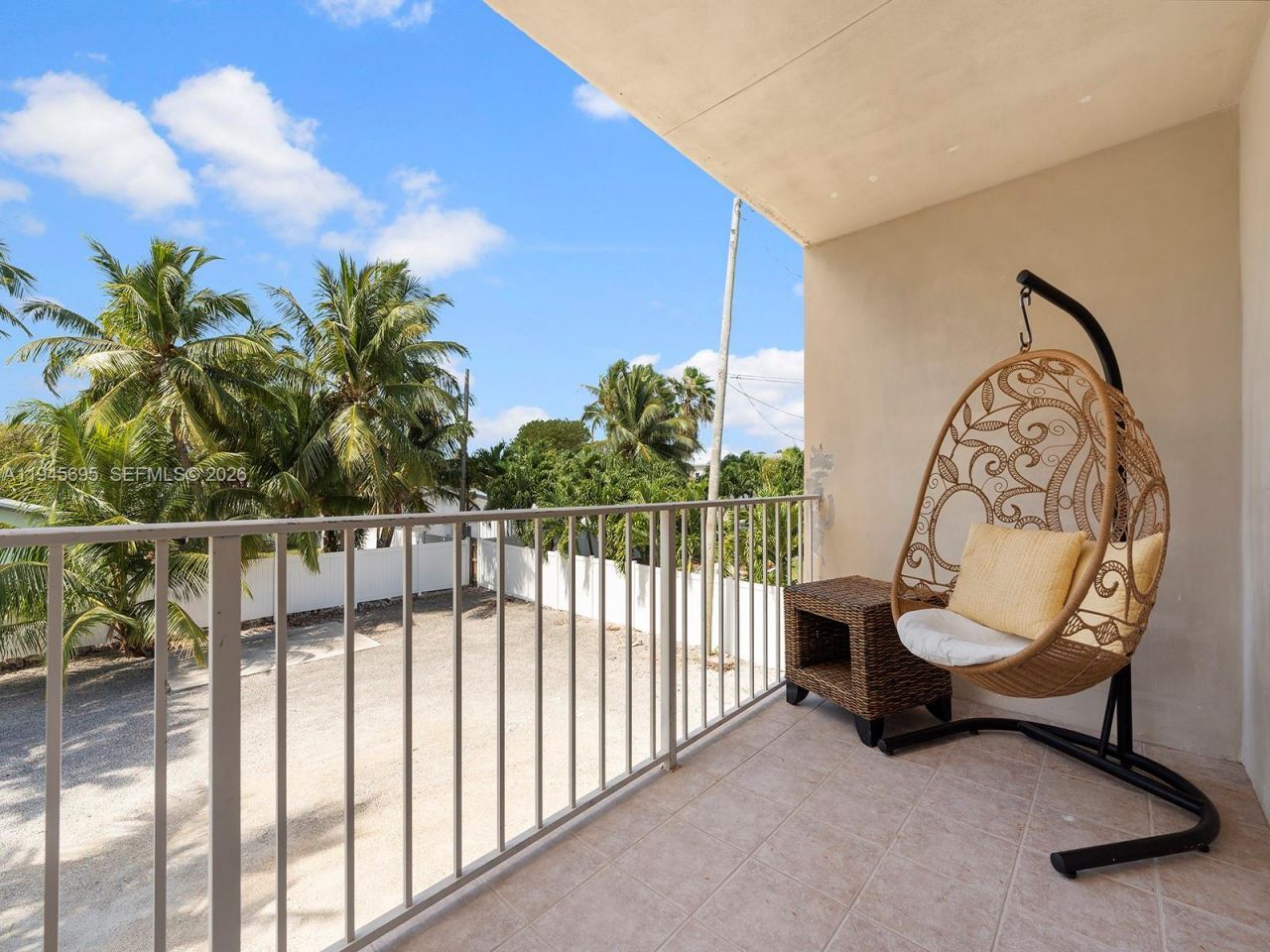 22 Atlantic Blvd, Unit B, Key Largo, FL 33037 Photo