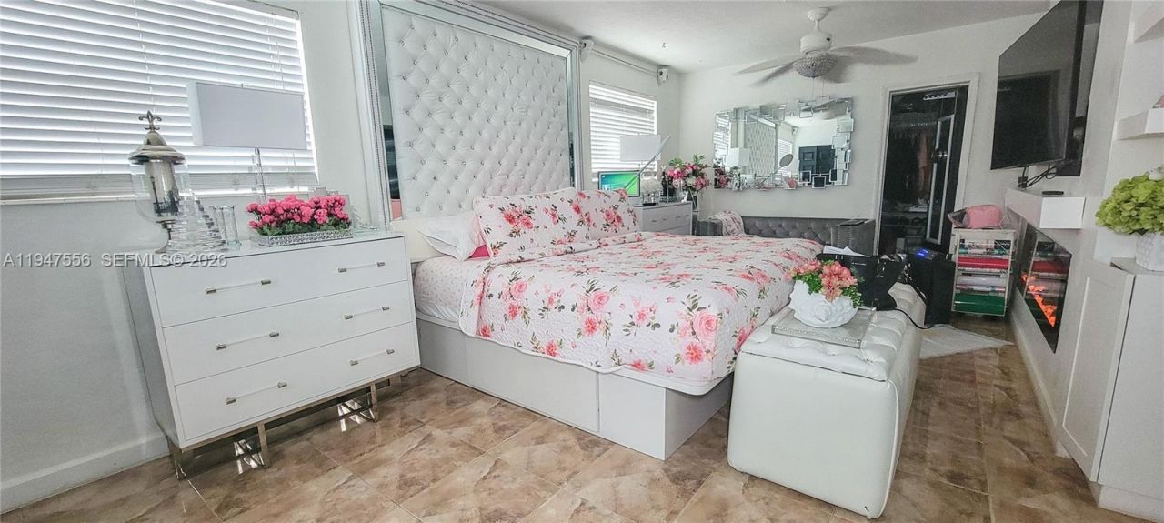 10330 NW 36th Ct, Miami, FL 33147 Photo