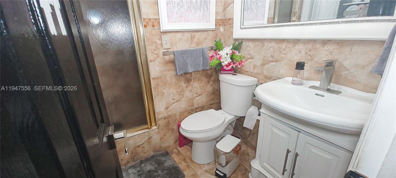 10330 NW 36th Ct, Miami, FL 33147 Photo