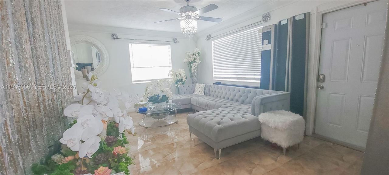 10330 NW 36th Ct, Miami, FL 33147 Photo