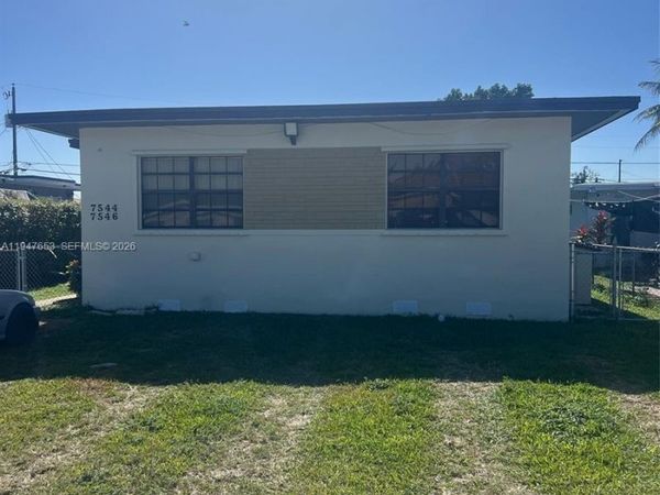 7546 NW 2nd Ter, Miami, FL 33126