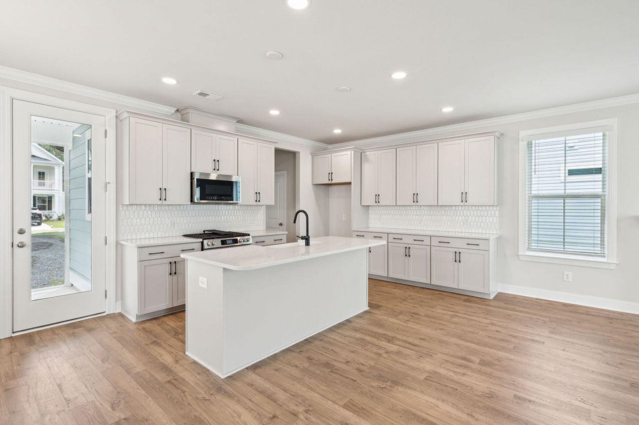 703 Minton Road Photo 29