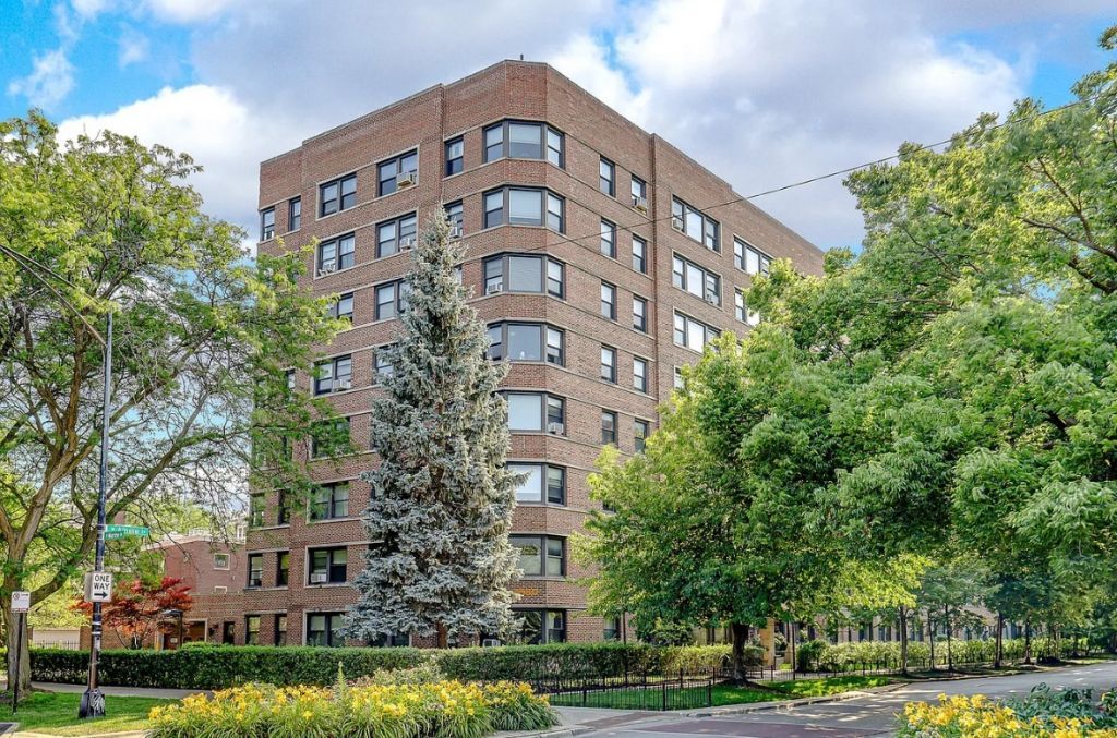 4880 N Marine Drive, Unit 611, Chicago, IL 60640 Main Photo